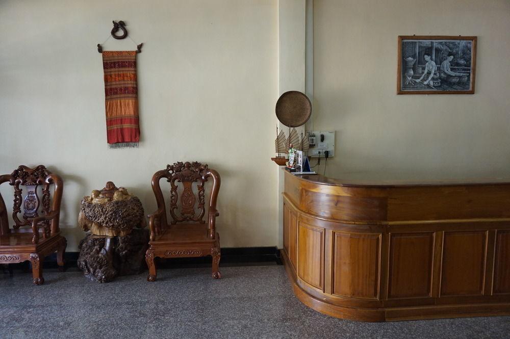 Alisa Guesthouse Паксе Екстериор снимка