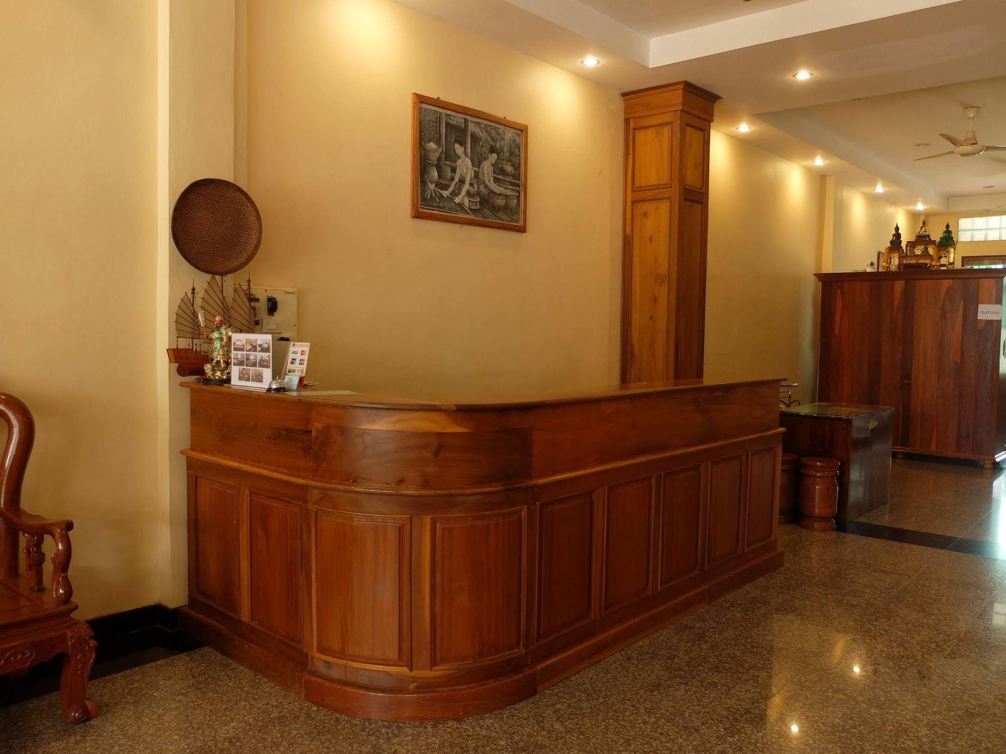 Alisa Guesthouse Паксе Екстериор снимка